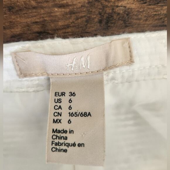 H&M White textured fringe tiered mini skirt size 6 - Picture 4 of 9